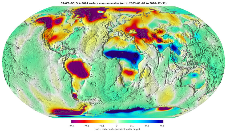 Oktober-kartet fra tyngdefeltsatellittene viser tørke i Amazonas og det sørlige Afrika, svært mye vann i Sentral-Afrika, og godt med vann i Sahel-området.