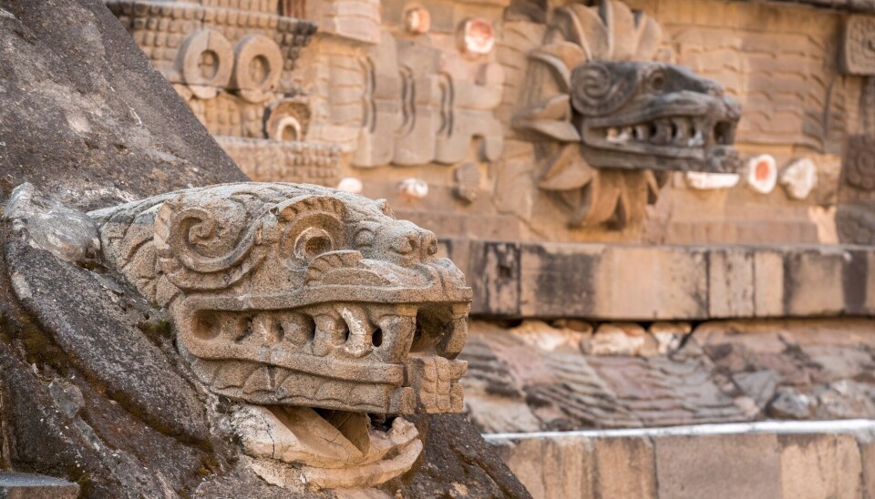 Templene i byen er dekorert med fantasifulle hoder.