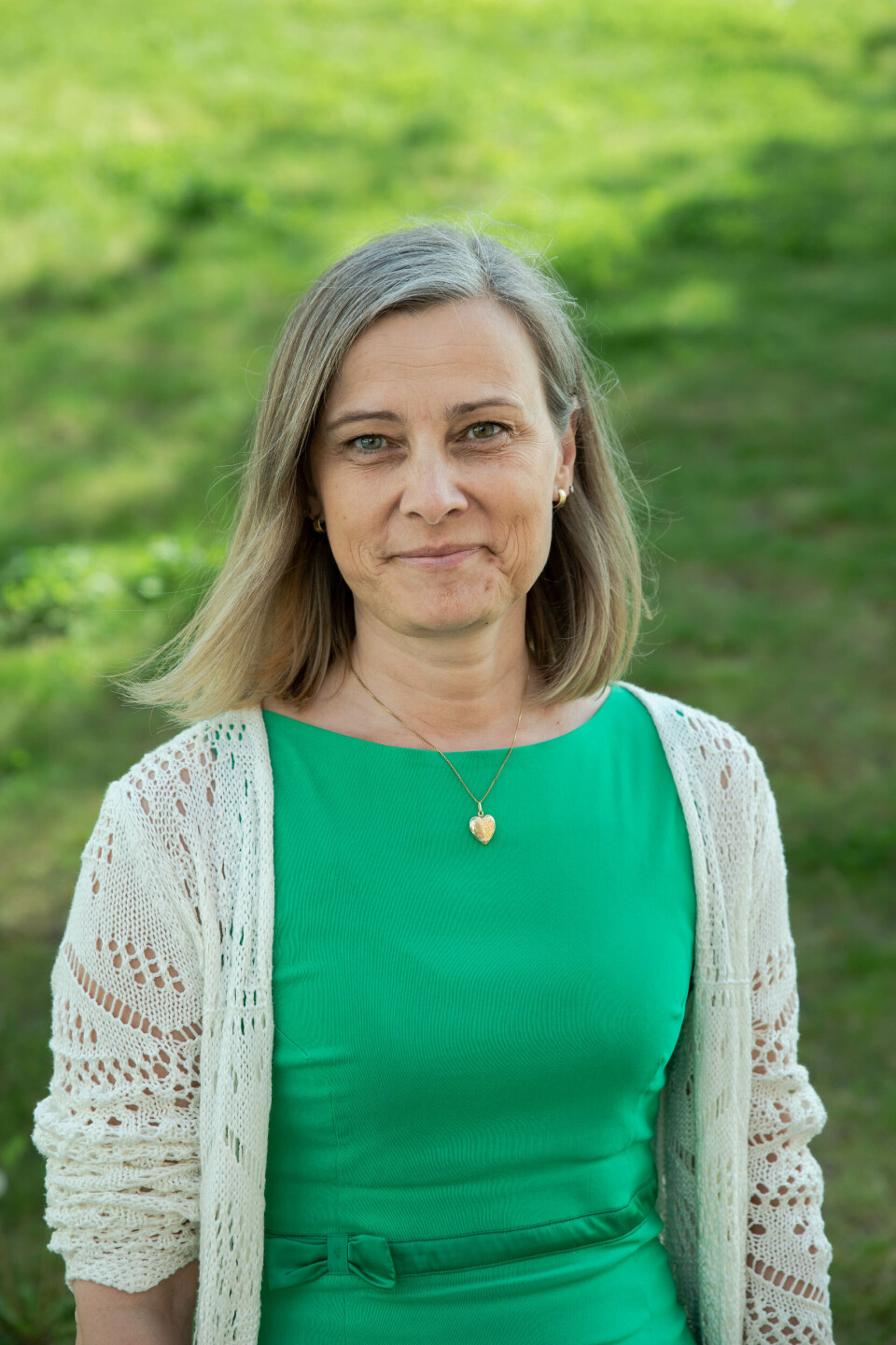 Synnøve Rubach sier at utfodringen er at vi kjøper for mye klær.