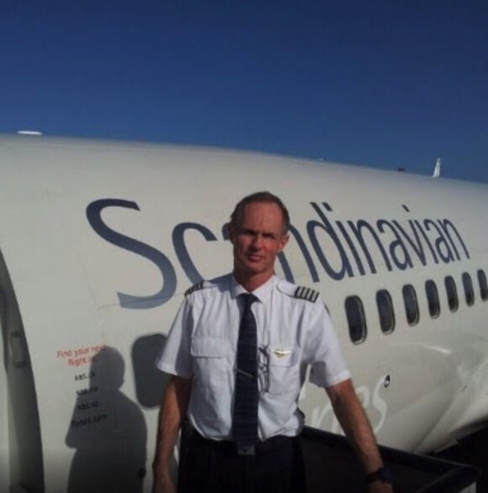 Tidligere pilot, Pål Simonsen, sier at flyene tåler turbulens.