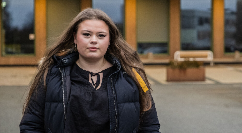 Skolefravær: – Den følelsen av å sitte hjemme mens alle andre er på skolen, er helt for jævlig