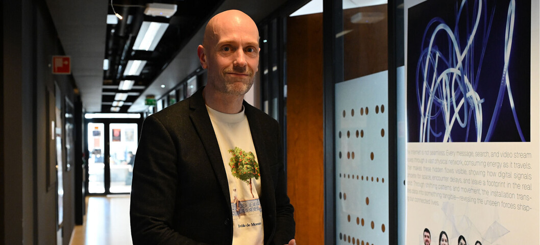 KI truer demokratiet. Ekspert ber oss trekke i nødbremsen