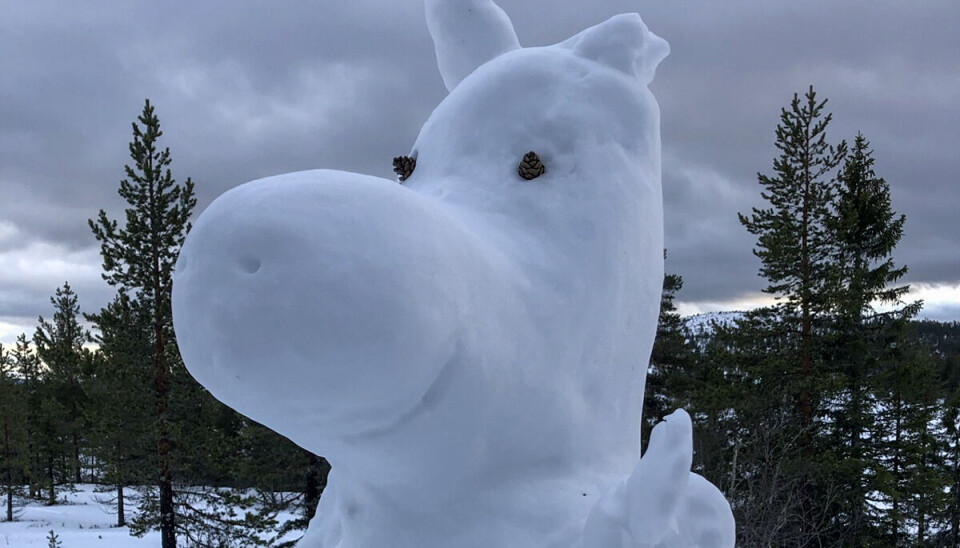 Kanskje er det nok snø til å lage en Snømummi? Snømummi