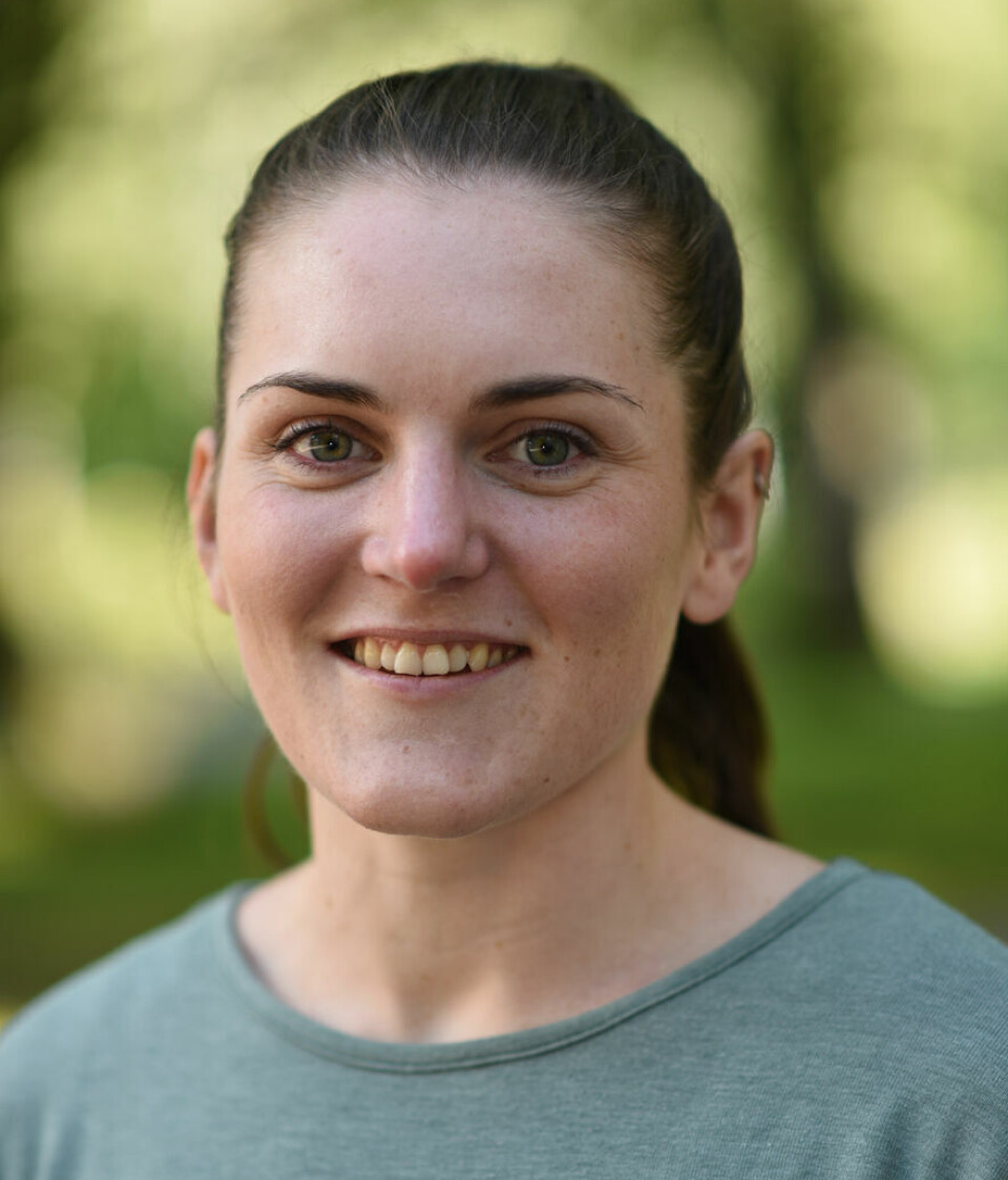 Konservator og molekylærbiolog Malene Ø. Nygård bidreg med DNA-analysar av slangar.