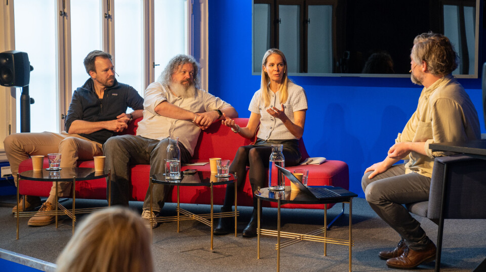 Noen av landets fremste forskere og eksperter på ekstremisme, teknologi og kognitiv påvirkning: Cathrine Thorleifsson, Torgeir Waterhouse og Eskil Grendahl Sivertsen. Ordstyrer var Arild Blomkvist.