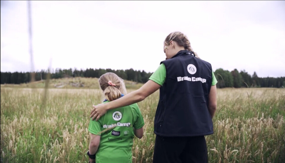 Sunnaasstiftelsen arrangerar Brain Camp for både barn, ungdom og vaksne. På rehabiliteringscampen som varar ei veke, blir deltakarane utfordra både på aktivitet og sosiale situasjonar. Voksen og barn