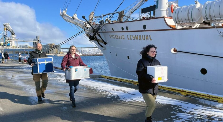 Han jakter på ukjent liv i havet. Derfor skal forskeren seile med Statsraad Lehmkuhl