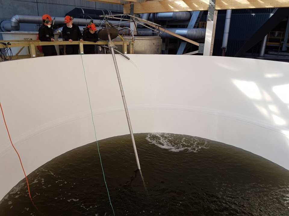 Verdens største fotobioreaktor med marine kiselalger rommer 300.000 liter. Verdens største fotobioreaktor med marine kiselalger rommer 300.000 liter.
