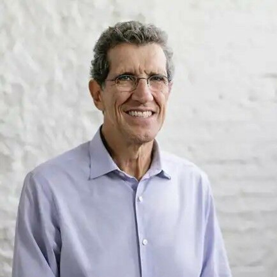 Carlos Monteiro er kjent som mannen bak NOVA-klassifiseringen, der mat deles inn i fire kategorier alt ettersom hvor bearbeidet den er. Portrettbilde av professor emeritus Carlos Monteiro