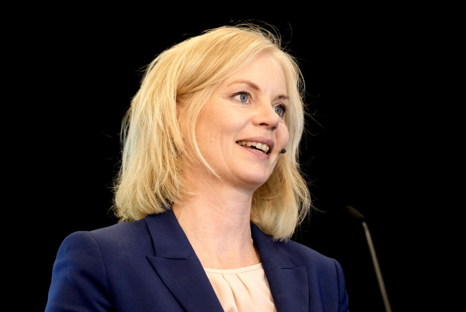 Forsknings- og høyere utdanningsminister Sigrun Aasland (Ap) ønsker flere utenlandske forskere på toppnivå i Norge. Nå er en ny ordning med en ramme på 300 millioner kroner klar til bruk.