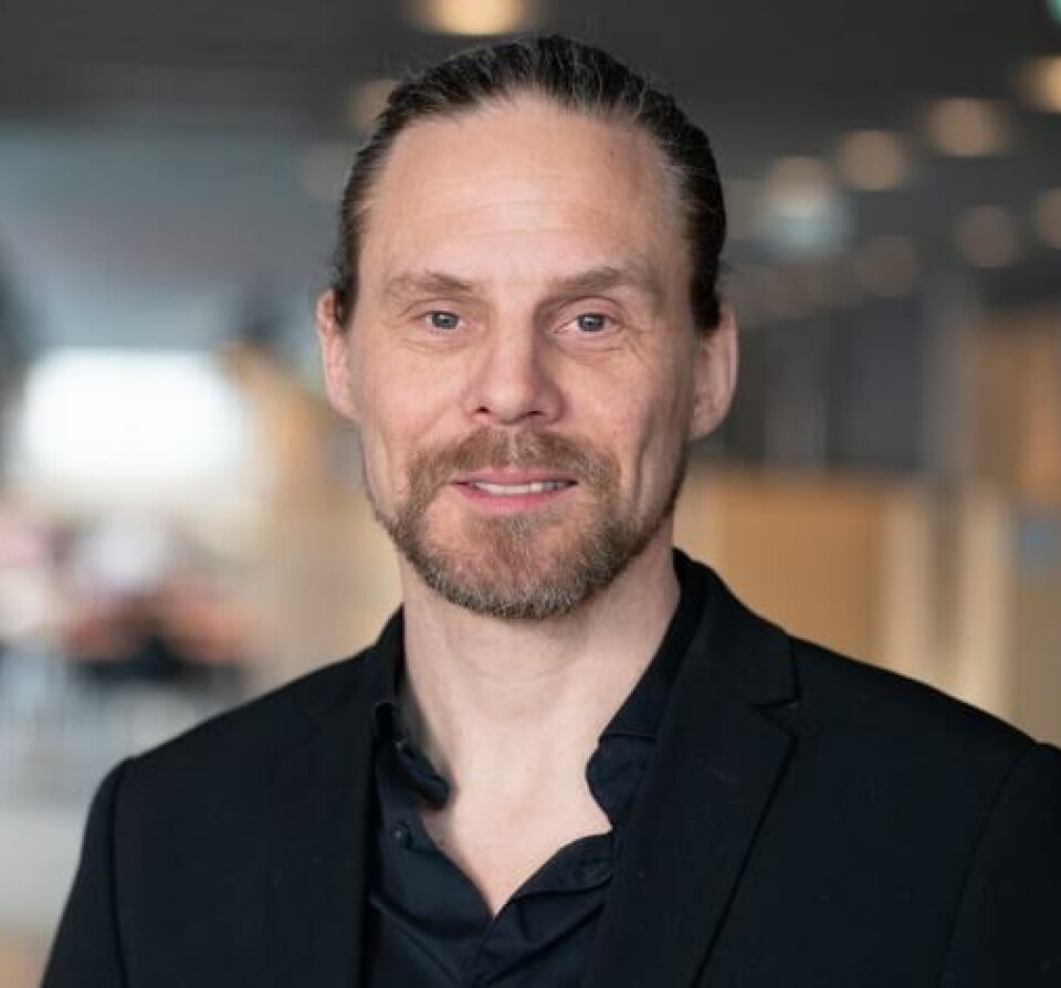 Jonas Jakobsen er førsteamanuensis i filosofi ved UiT Noregs arktiske universitet.