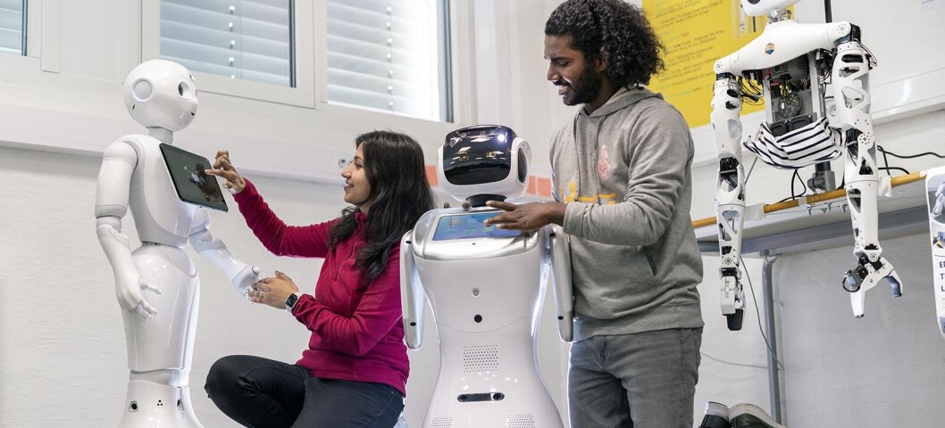 Enitel Kan roboten Pepper bli assistenten i klasserommet? – enitel.no