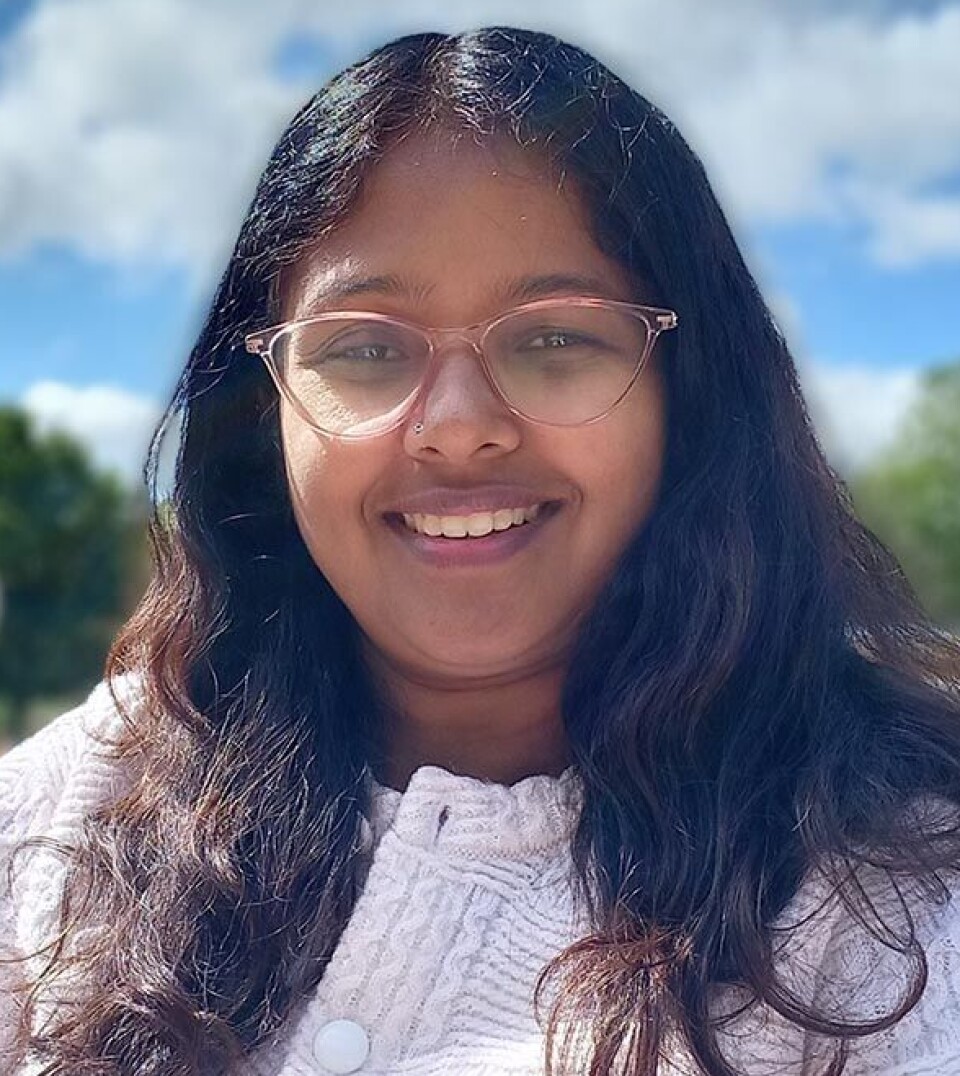 Førsteamanuensis Akshara Pande tror læringen kan bli bedre med en robot.