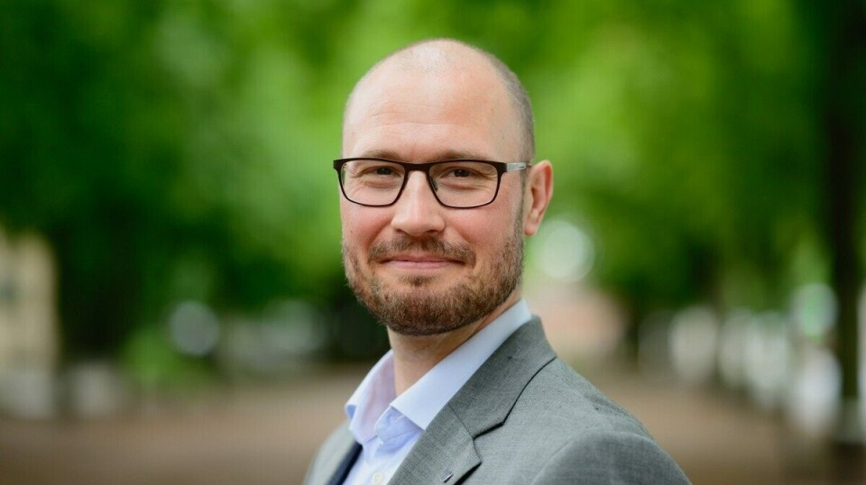 Håkon Kongsrud Skard, president i Norsk psykologforening forteller at de oppdaget at det var for lite systematikk i vurderingen av evidenskravet.