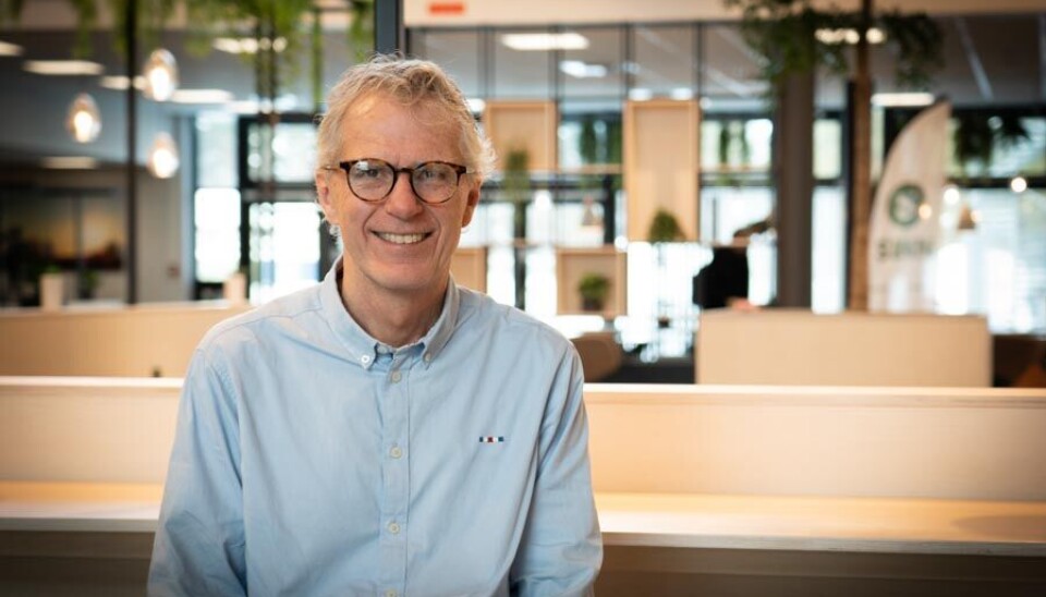 Lars Lien, leder av Norsk psykiatrisk forening, synes det er rart at ikke spesialistutdanningen i psykologforeningen er organisert på samme måte som i legeforeningen.