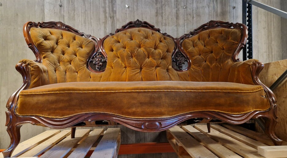 Henrik Ibsen stjal denne sofaen