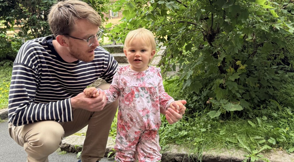 Chloe (1,5 år) ble bitt av flått midt i Oslo