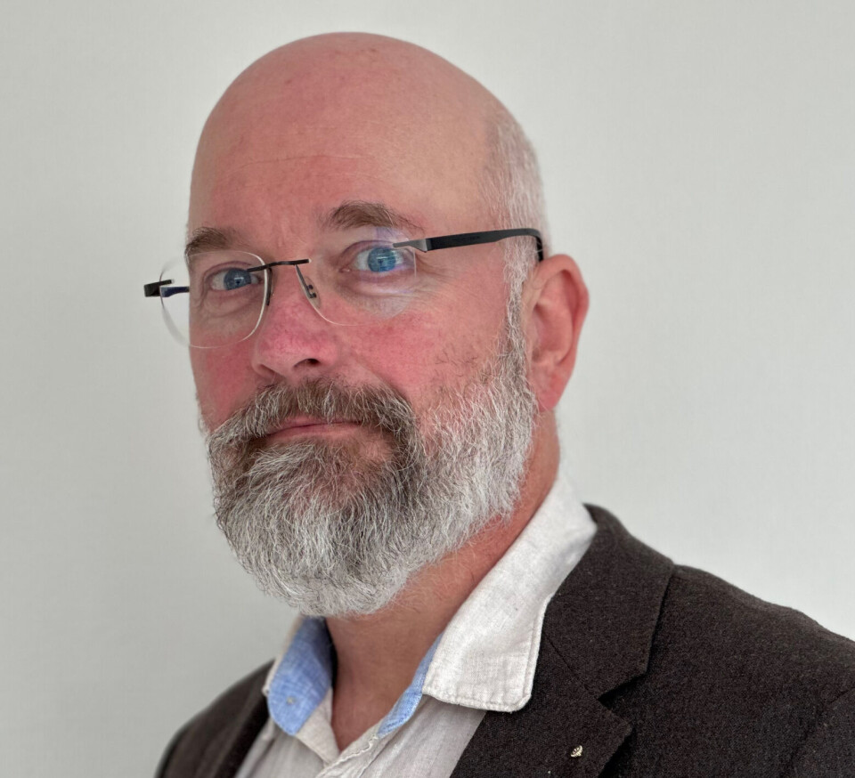 – Det er viktig å være oppdatert på vaksiner, sier professor i mikrobiologi og smittevern, Jörn Klein.