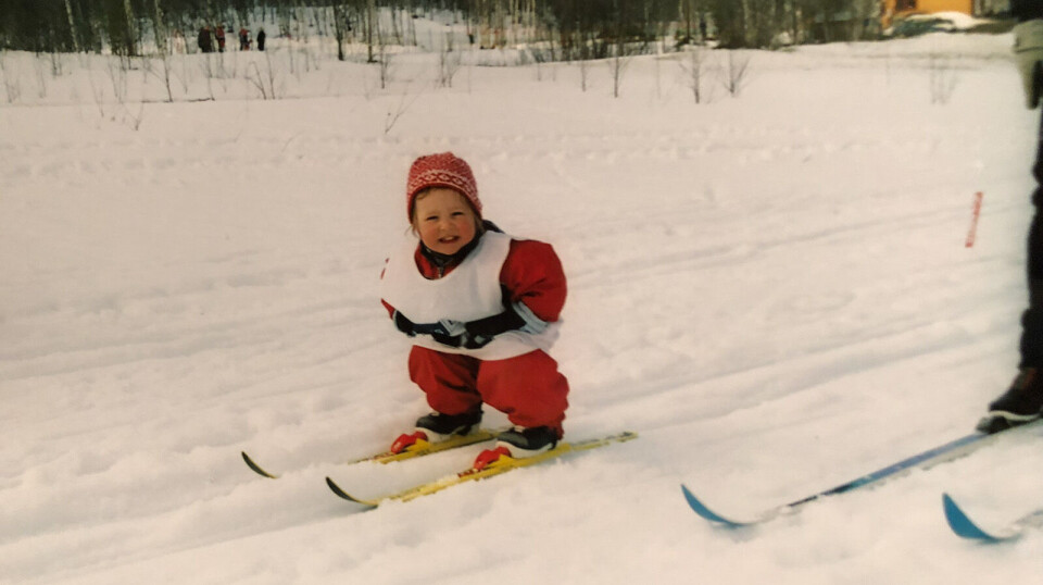 Vilde Nilsen hadde frå tidleg alder startnummeret på brystet. Som 3-4 åring var ho godt i gang med skitreninga.