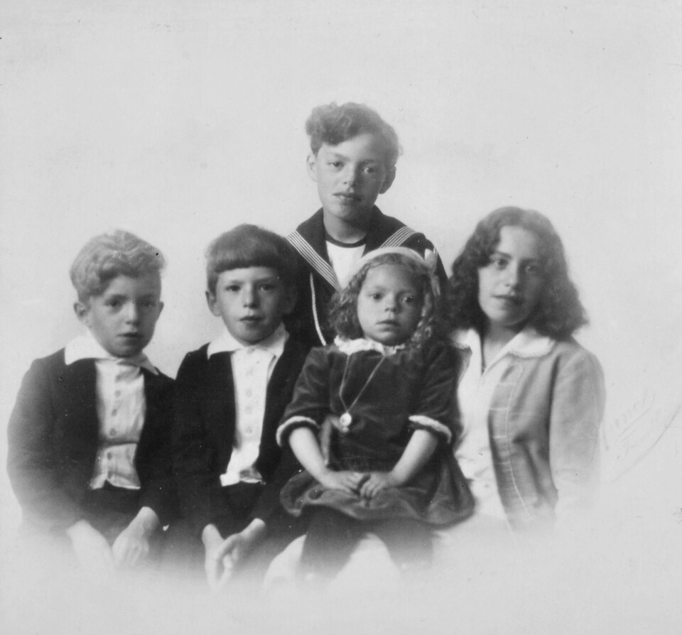 Selik, Salomon, Abraham, Mina og Sara Mahler.