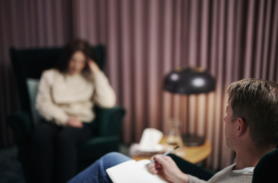 En pasient forskning.no har vært i kontakt med forteller å ha gått i terapi i ti år. – Det er jo ikke en behandling, men en sosial aktivitet sier forsker innen psykologi.