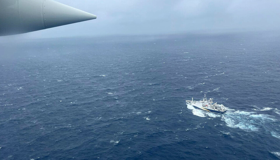 Forskningsskipet L'Atalante leter etter atomavfall nord i Atlanterhavet.