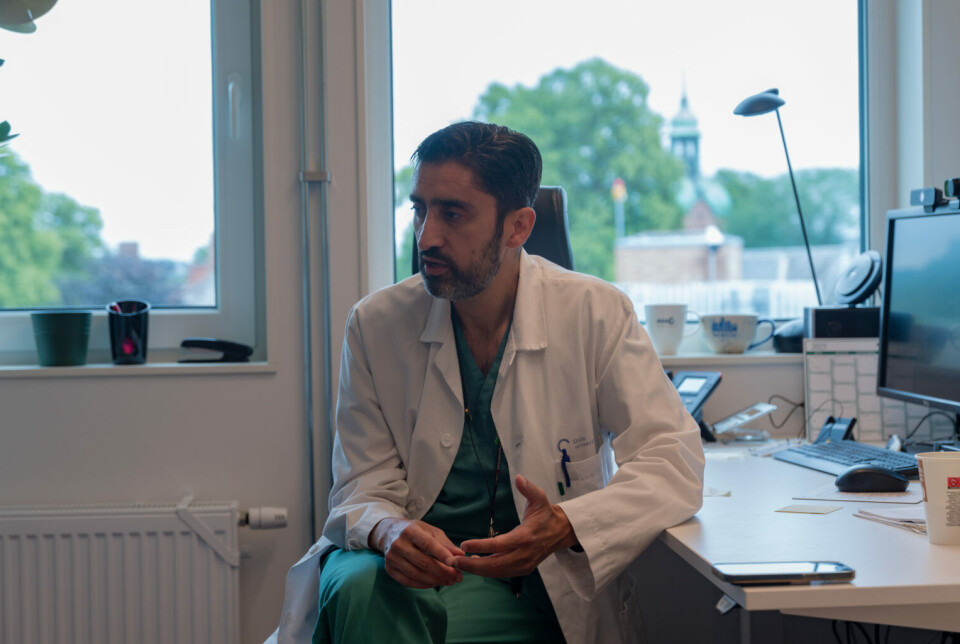 Her, på kontoret sitt, satt Sheraz Yaqub den dagen han måtte innse at aspirin ikke kan anbefales til pasienter som har tarmkreft med spredning.