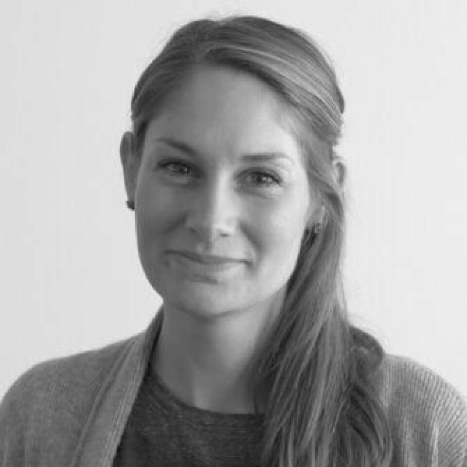 – Vi var veldig spente på hvordan det så ut nedi bakken, sier Monica Kristiansen. Arkeologen er fornøyd med at det nå dukker opp stokker der det så ut som det var bygninger.
