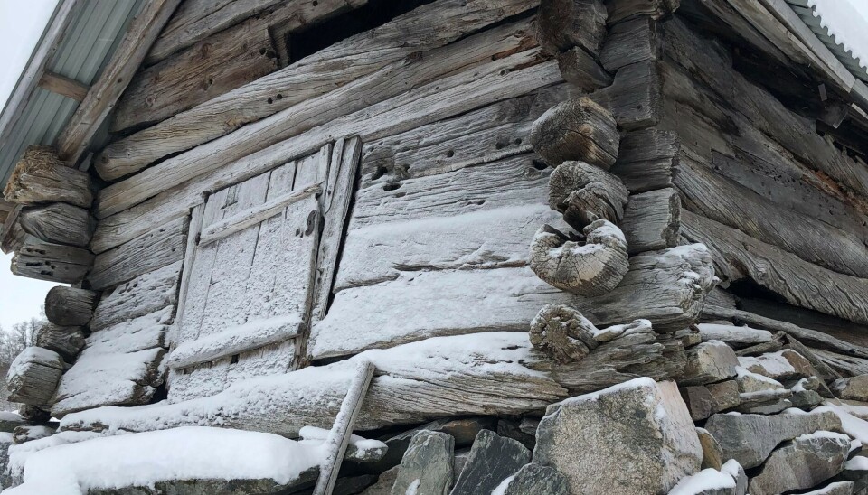 Kornet er ein føresetnad for å bryggje øl. Her er eit kornhus i Vossestrand.