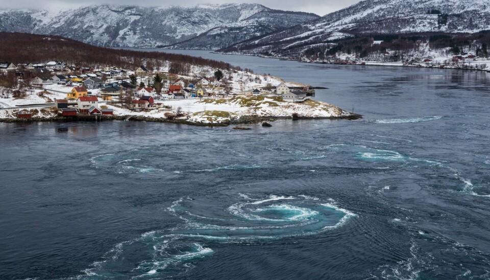 Saltstraumen utenfor Bodø er en av verdens sterkeste havstrømmer. Saltstraumen utenfor Bodø.