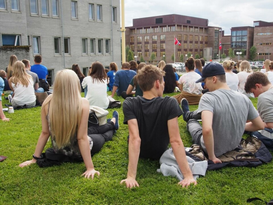 Mange har nok litt nerver for første skole- eller studiedag. Blir du kjent med noen? Vil du få venner? Psykologspesialist Catharina Elisabeth Arfwedson Wang gir deg gode råd.