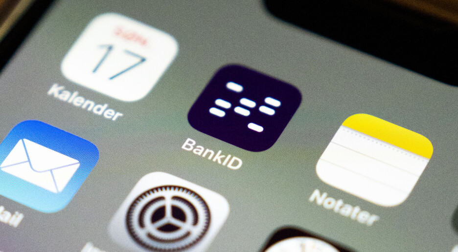 Få eldre klarer seg selv digitalt