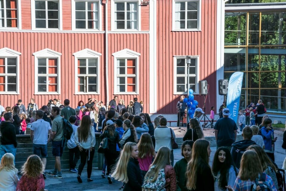 Det kan være fint for barnet å forberede seg litt før skolestart, både mentalt, sosialt og praktisk. En god dialog med skolen er viktig dersom barnet gruer seg til noe.