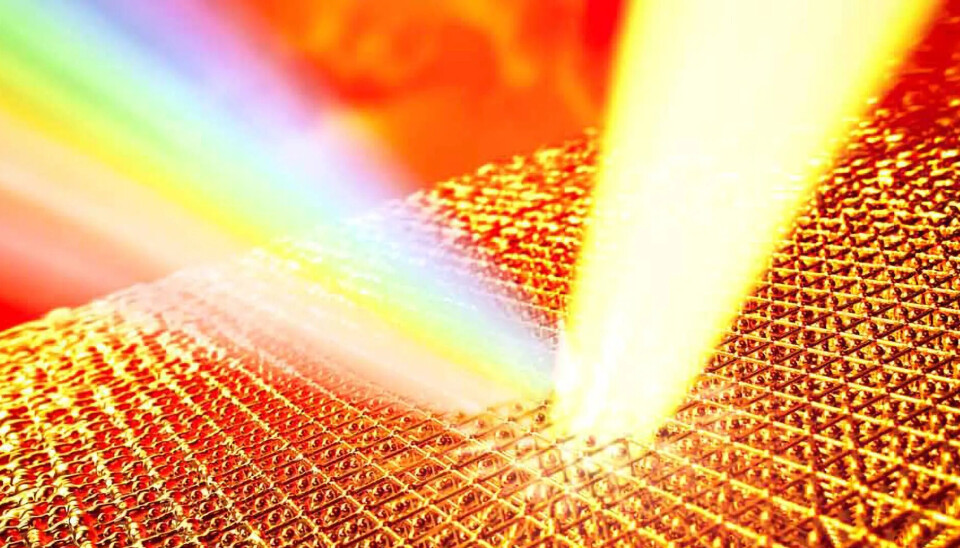 Forskerne brukte en laser til å supervarme gullet. Deretter brukte de en annen ultrasterk røntgenstrålelaser til å måle hastigheten – og dermed temperaturen – til atomene som vibrerte i gullet.