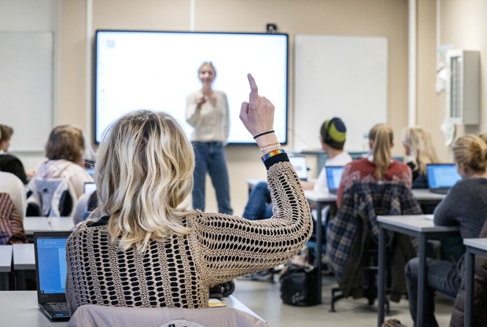 Læreren er kanskje det viktigste våpenet i kampen mot konspirasjonsteorier, mener forskerne.