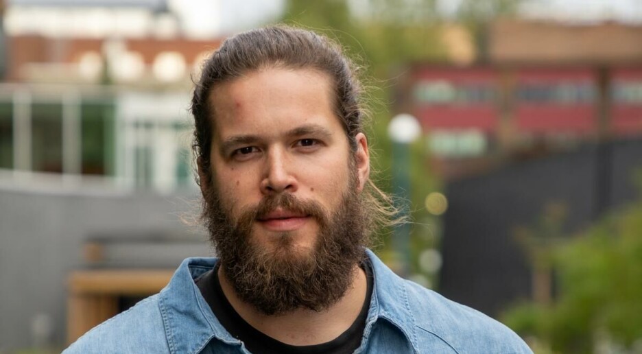 Flere diktaturer enn demokratier: – Dette bør bekymre oss alle, sier forsker