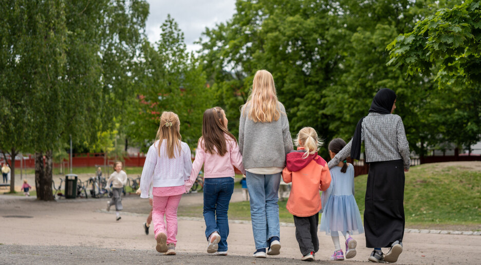 Førsteklassinger: Savner de ansatte og muligheten til å leke i barnehagen