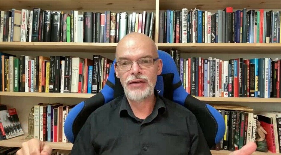 Stemmer alle konspirasjonsteorier etter fem år?