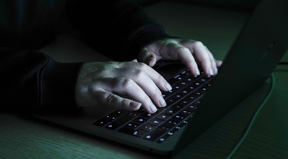 Flertall av oss frykter kunstig intelligens – forsker ber om grep
