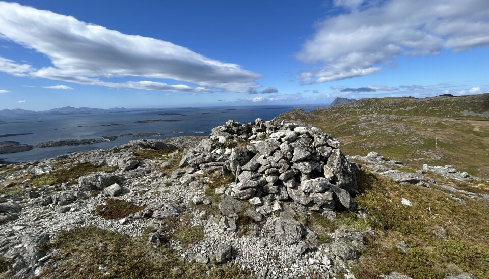 Veten på Atløy i Askvoll kommune, Vestland. Her fant forskerne flere lag med trekullbrennning etter veter som var satt i brann.