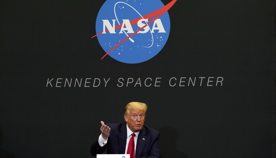 Trump på besøk hos NASA i 2020.