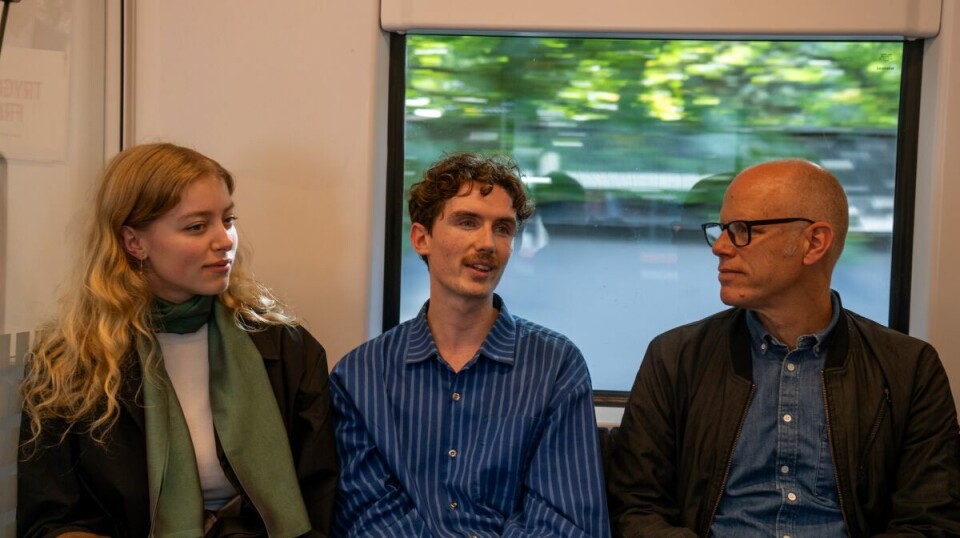 Er høyhus bærekraftige? Skaper høyhusene samhold eller avstand? Det er to av de mange spørsmålene Nora Berg Tveter, Peder Blümlein og Per Gunnar Røe diskuterer.