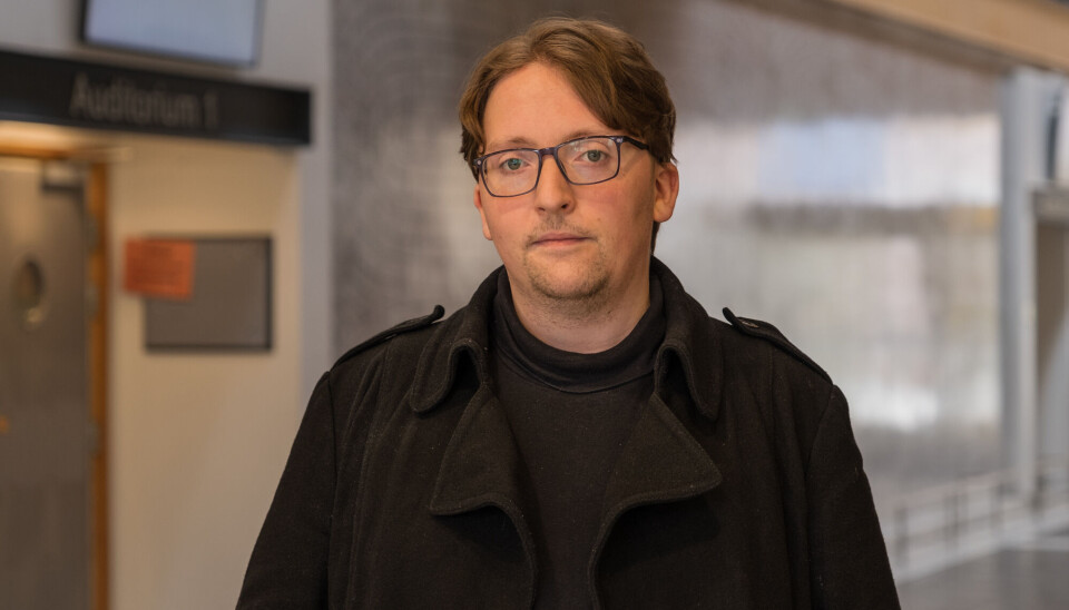 Når Mikkel tenker tilbake på egen skolegang, blir han forbanna. – Hadde skolen vært lagt opp annerledes, kunne barn som meg fått brukt evnene sine på en helt annen måte, sier han.