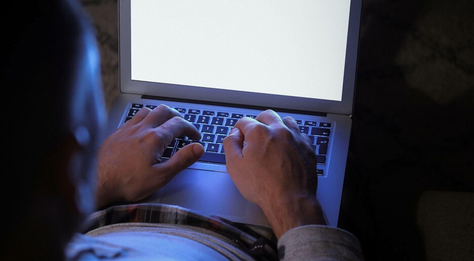 Ny studie kartlegger direktesendte overgrep mot barn: – Toppen av isfjellet