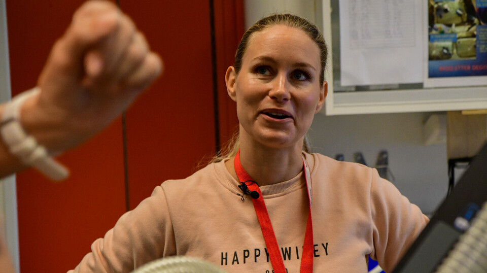 Stipendiat Emilie Mass Dalhaug fylgde opp deltakarane undervegs på intervalløktene. Deltakarane var gjennom 5x5 intervallar både i løping og på sykkel.