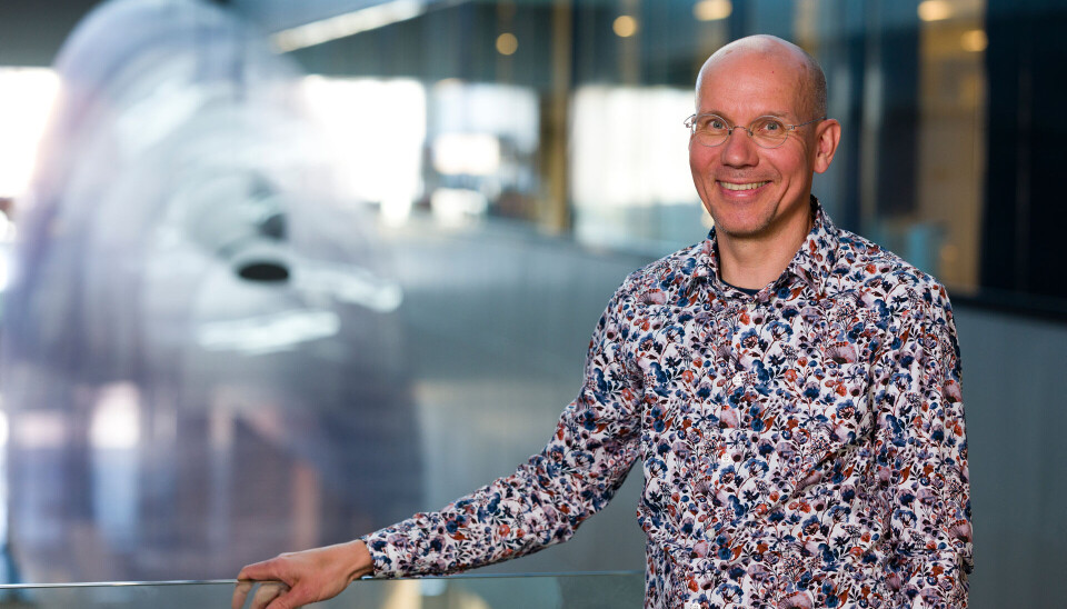 Ørebetennelse er den vanligste årsaken til at det skrives ut antibiotika til små barn. Det bekymrer professor Jukka Corander, UiO.