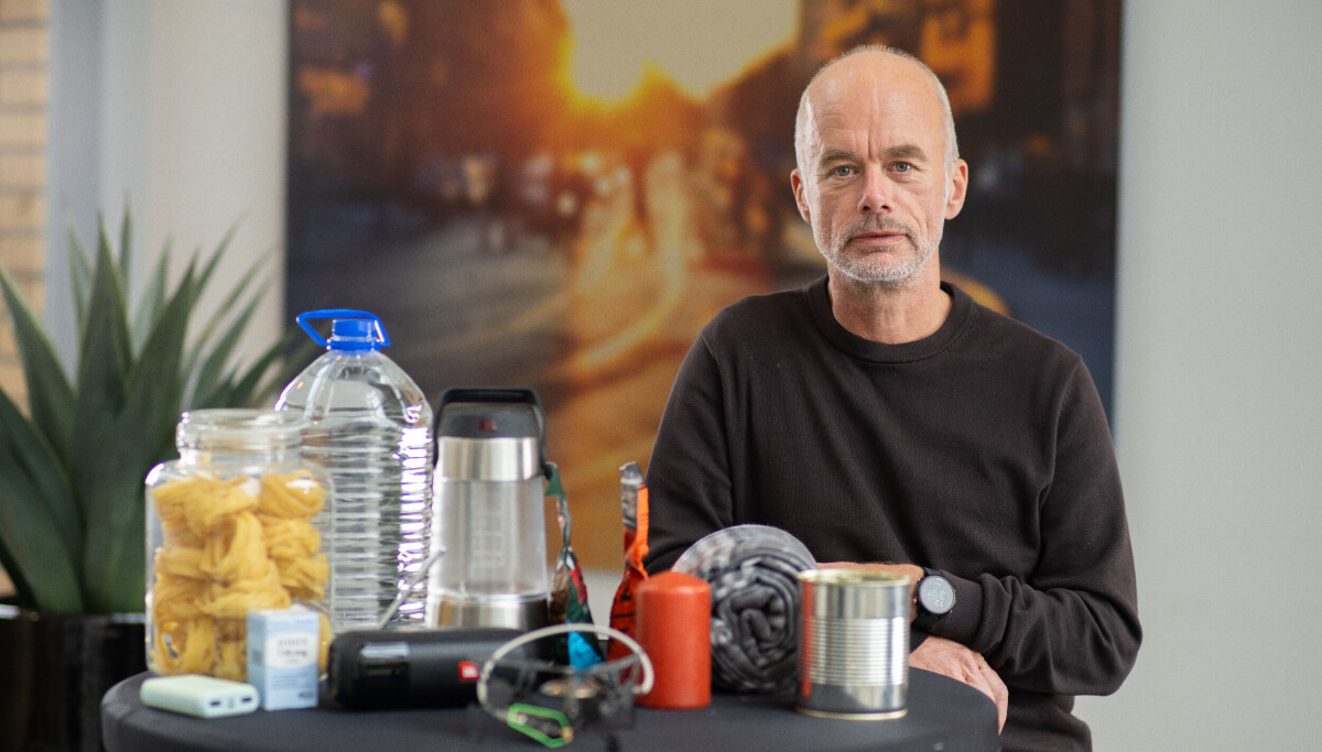 Hvor ofte må vi bytte ut mat og vann i beredskapslageret?