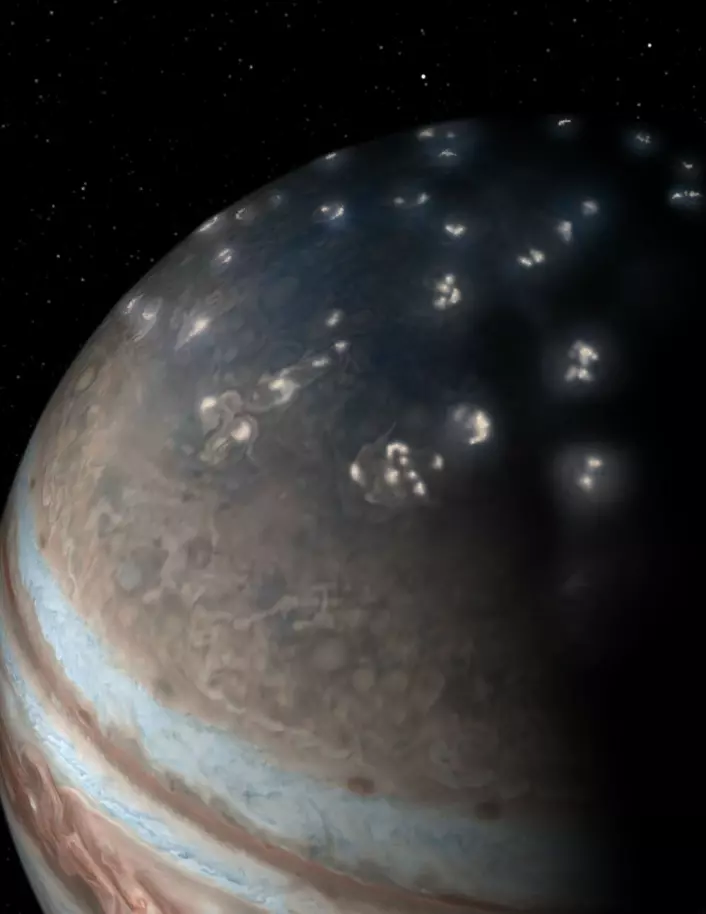 Hele bildet av lynstormene på Jupiters. (Bilde: NASA/JPL-Caltech/SwRI/JunoCam)