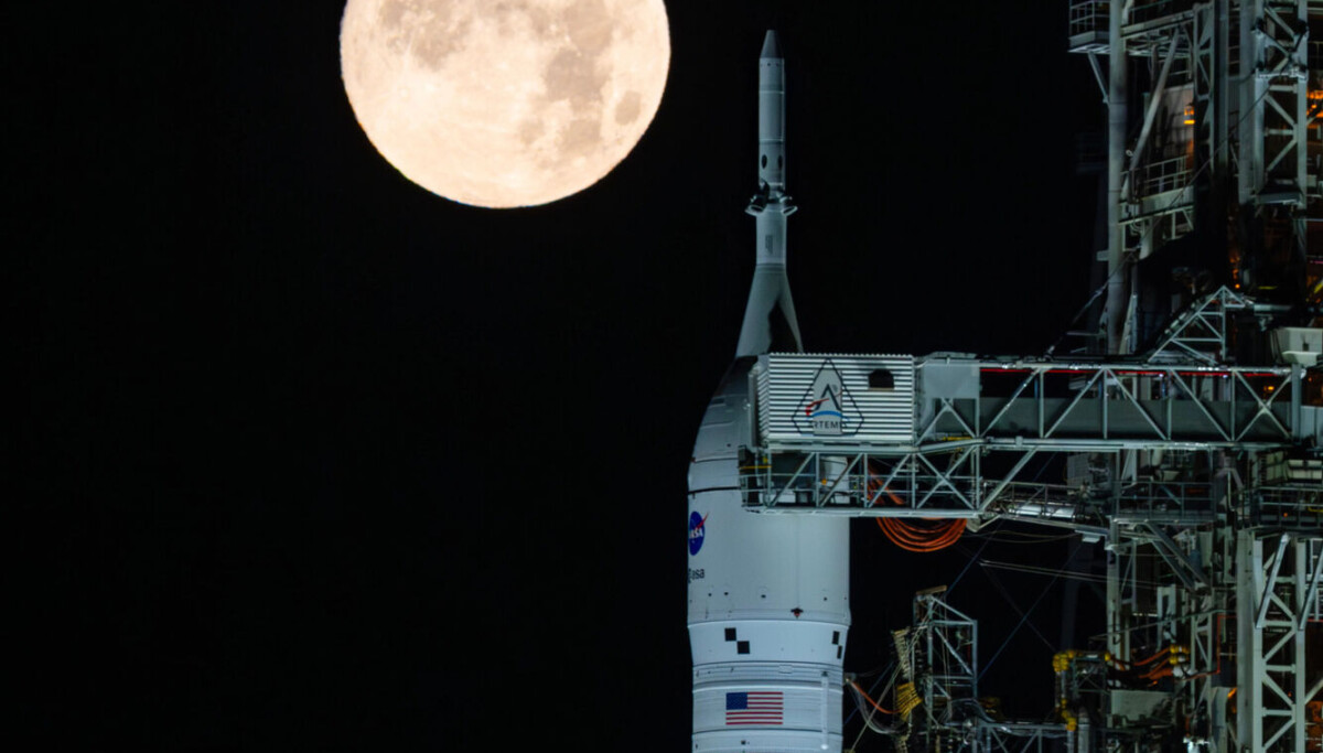 USA utsetter månferd