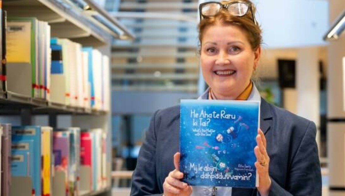 Verdsnyheit frå Nord universitet: Står bak unik bildebok på urfolksspråk